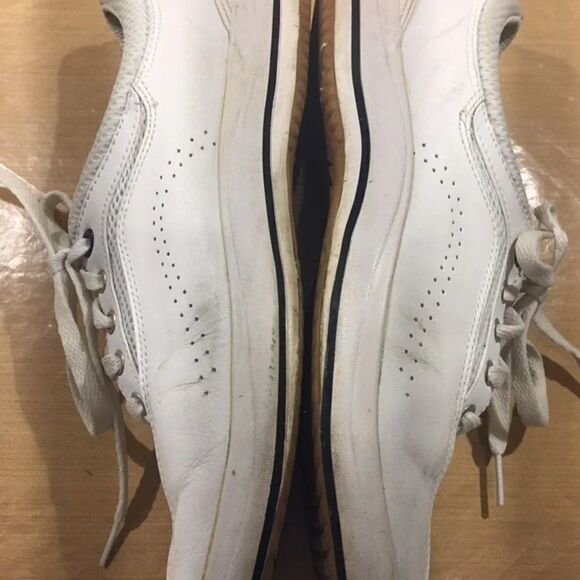 Ladies Leather Keds - Picture 10 of 12